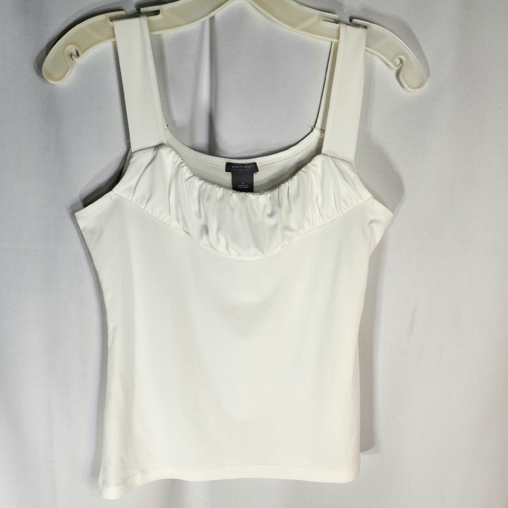 Ann Taylor Ivory-White Gathered Front Neckline Sleeveless Top Size Small